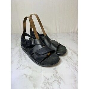 SAS Huggy Sandals Womens Size 7.5 Narrow Black Leather Tripad Comfort Shoes